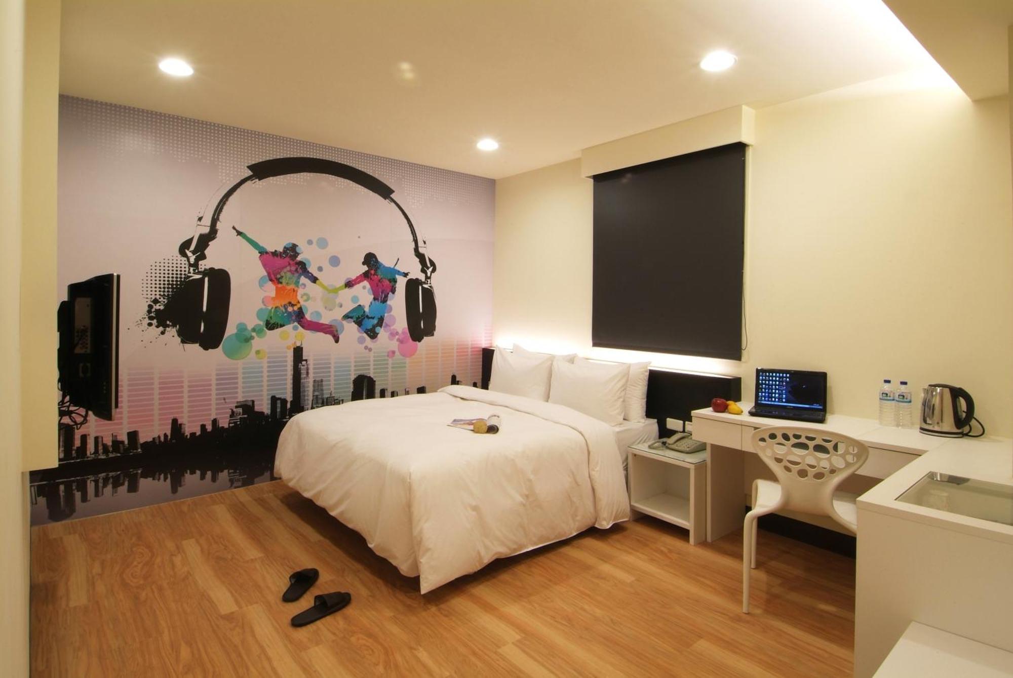 Persimmon Hotel Синьчжу Номер фото